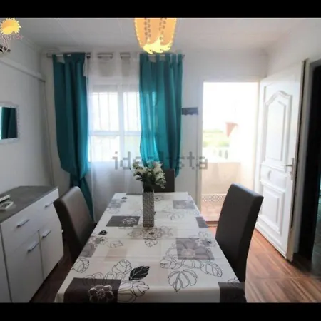 Hébergement de vacances Bungalow Semi-Detached House